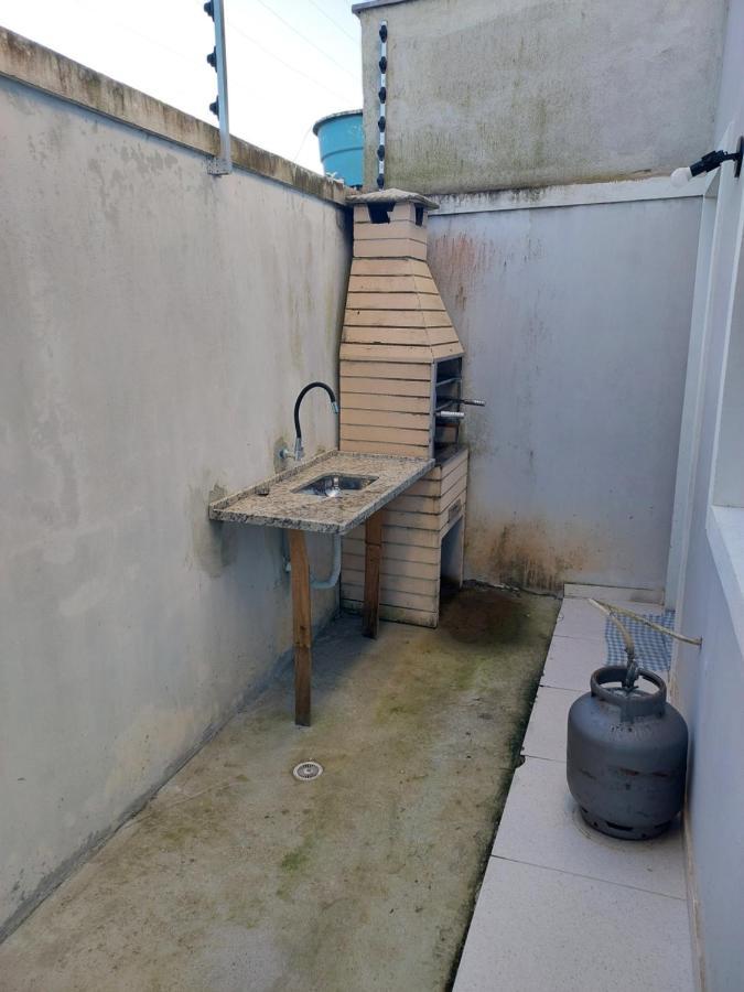 Sobrado Frente Ao Sesc, Wifi 300Mb, 2 Vagas Auto, Cozinha, Churrasqueira, Moderno E Reformado Bertioga Kültér fotó